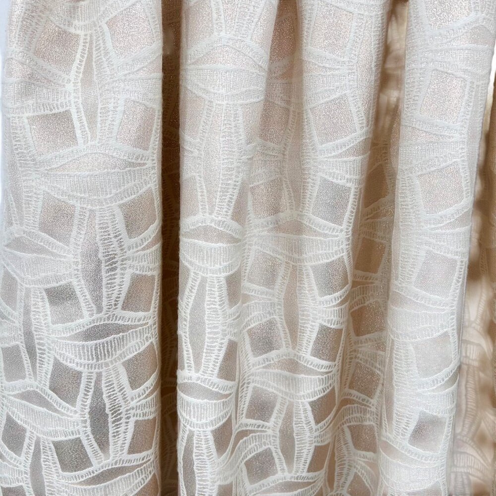 LULU'S IVORY METALLIC GOLD BEIGE GEOMETRIC TEXTURED A-LINE PLEATED HOLIDAY SKIRT - Picture 2 of 5